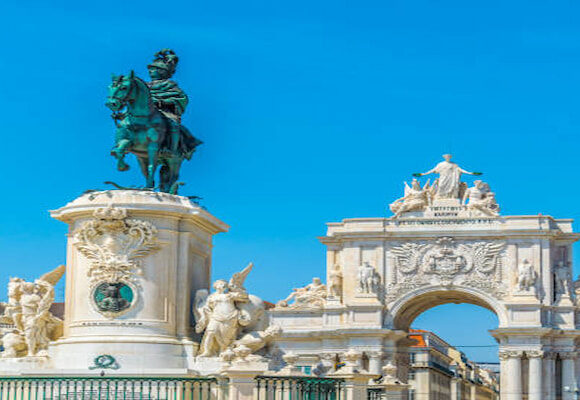 Top 10 Things to Do in Portugal for First-Time Visitors